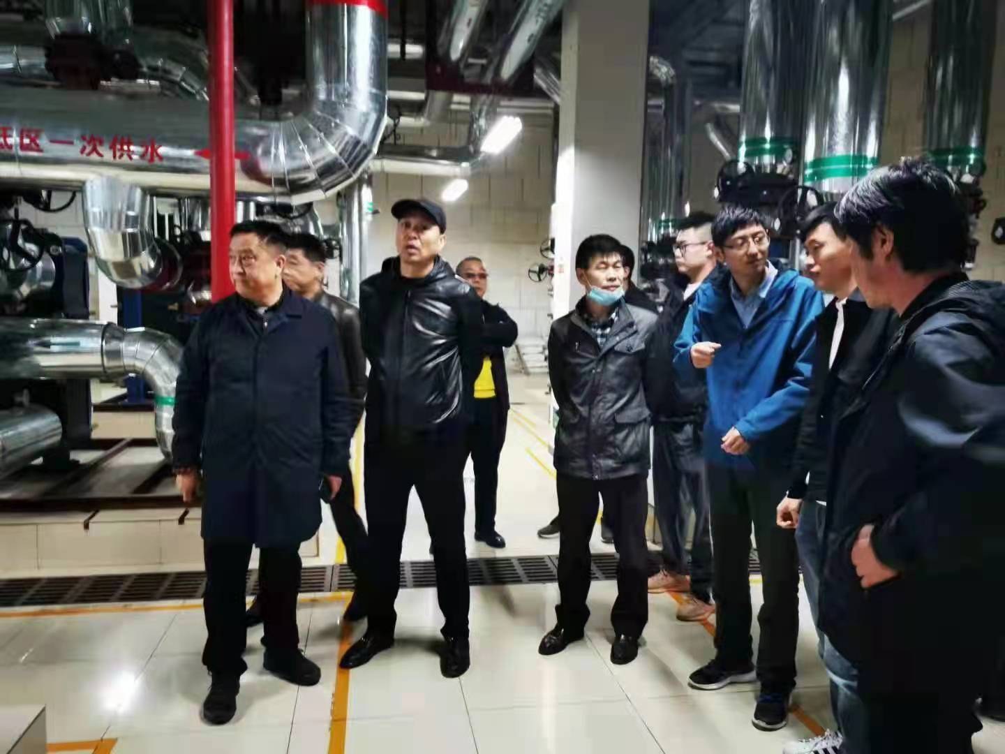 金房能源